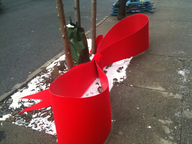 tie a ribbon round the ole... have a pretty day peeps 